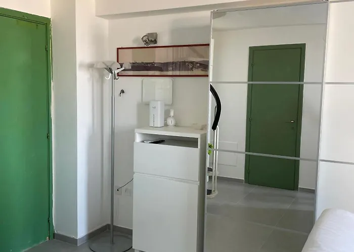 Cairoli 94 公寓 法诺