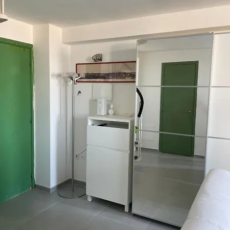 Cairoli 94 Апартаменты Фано