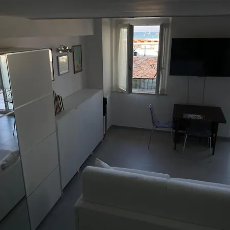 Апартаменты Cairoli 94 *